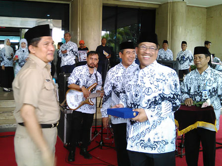 Pencarian PGRI Luwu Timur - Persatuan Guru Republik Indonesia Cabang Luwu Timur
